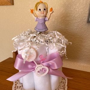 Super cute Little Girl Centerpiece